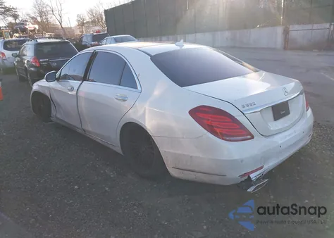 2016 Mercedes-Benz S 550 4Matic z USA, uszkodzony, nr VIN WDDUG8FB3GA245888